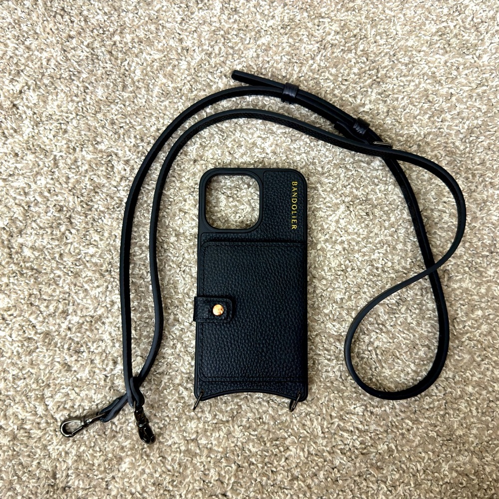 Bandolier iPhone 15 pro max | Mila MagSafe  - Black/Pewter